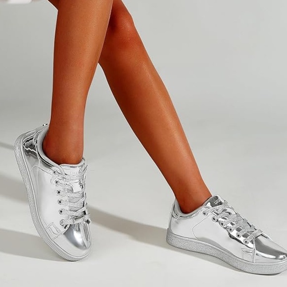 Shiny shoes Sparkly Bling Shiny Bedazzled Lace up Fashion Sneakers for Women - Picture 2 of 4
